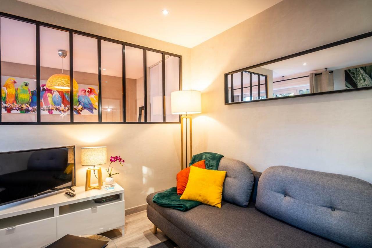 Le Chatelet- Parking Gratuit - Cosy Et Design - A 10 Mn De Geneve Annemasse Exterior foto