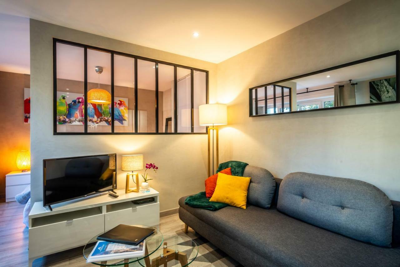 Le Chatelet- Parking Gratuit - Cosy Et Design - A 10 Mn De Geneve Annemasse Exterior foto